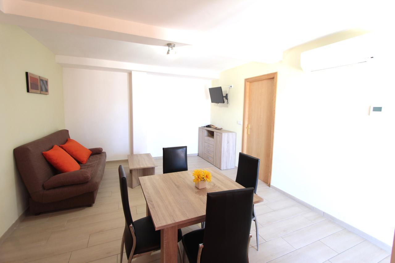 Apartamentos Giuliano Empuriabrava Ngoại thất bức ảnh